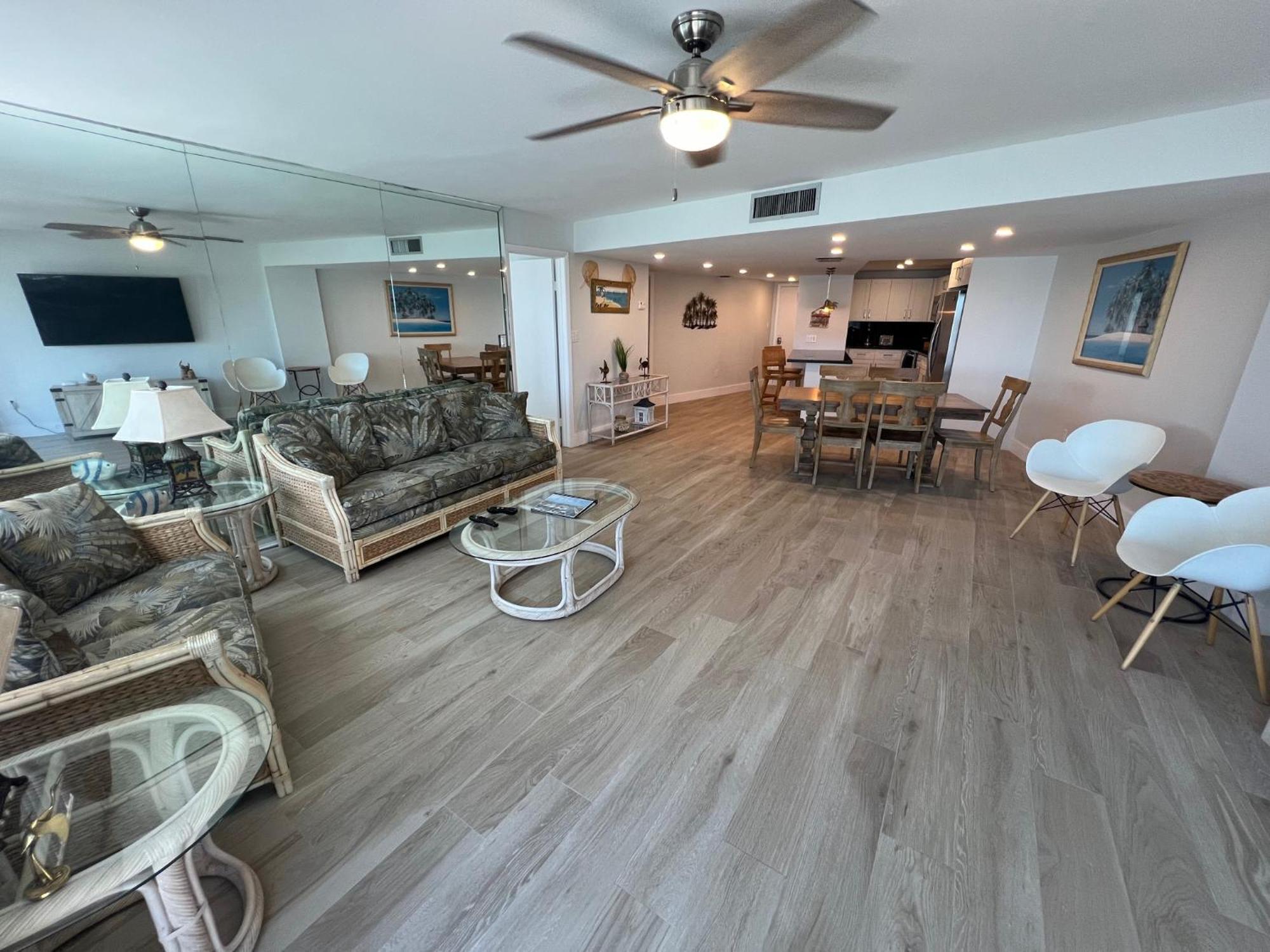 Licensed Mgr - Modern Oceanfront Condo! Beautiful Ocean Views! Beach Resort! 2 King Beds! Key Largo Zewnętrze zdjęcie
