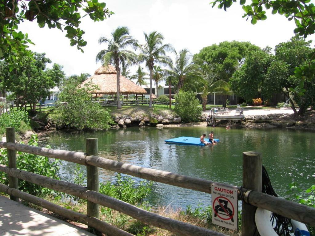 Licensed Mgr - Modern Oceanfront Condo! Beautiful Ocean Views! Beach Resort! 2 King Beds! Key Largo Zewnętrze zdjęcie